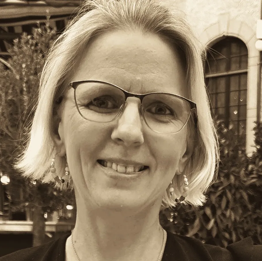 Karin Ferris